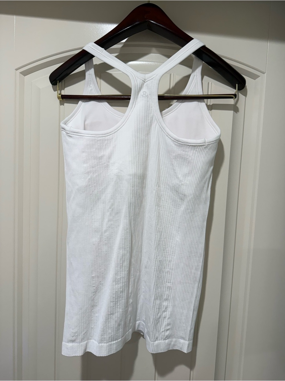 Lululemon Ebb to Street Ribbed Tank Top – White – Size 8 – Excellent Condition - Picture 3 of 8